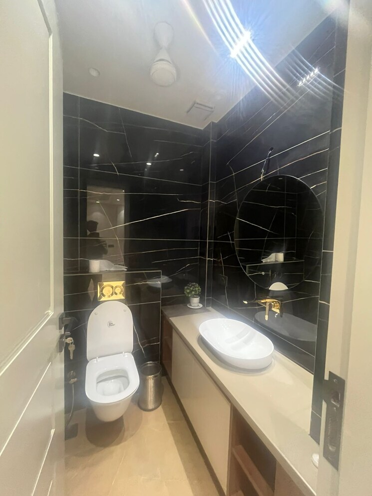 Bathroom, sector 52 3 Bedroom 2400 Sq.Ft. Builder Floor In Sector 52 Gurgaon 9163461