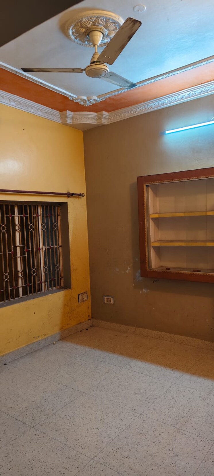 Room, gomti nagar 2 Bedroom 1230 Sq.Ft. Independent House In Gomti Nagar Lucknow 9163488