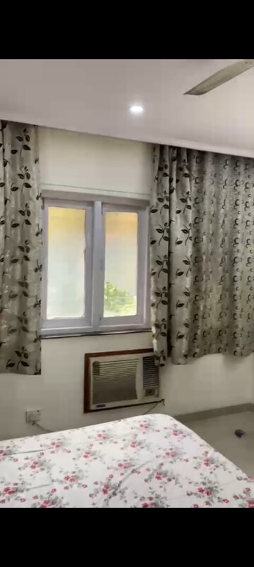 Master Bedroom in 2 BHK Apartment at Claridge Apartment, Andheri West – for Rent