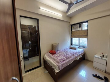 3 BHK Apartment For Sale in DLF Regency Park II, Sector 27