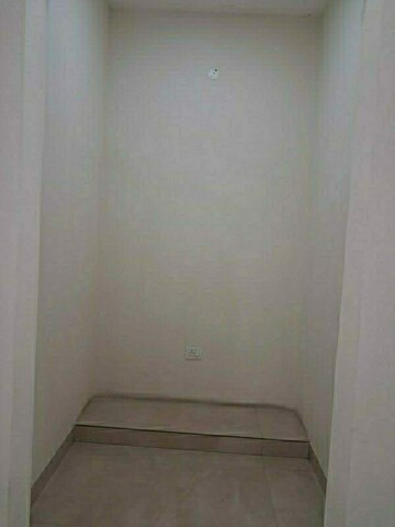 Master Bedroom in 4 BHK Independent House at Sector 28 – for Rent