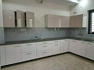 Kitchen in 4 BHK Independent House at Sector 28 – for Rent