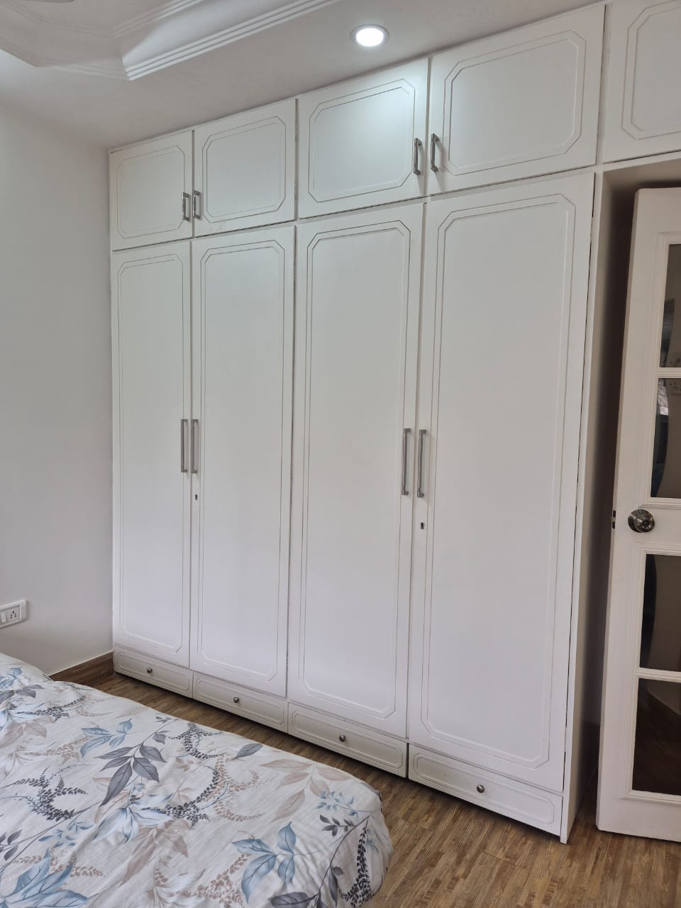 3 BHK + Extra Room Apartment For Sale in Windsor Tower