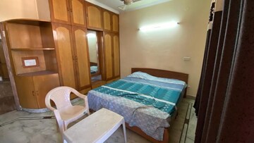 Bedroom in 3 BHK Builder Floor at Satyam Plaza, Sector 15 – for Rent