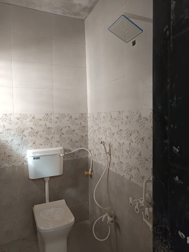 Bathroom, matoshree-apartments-wadgaon-sheri 1 Bedroom 500 Sq.Ft. Apartment In Wadgaon Sheri Pune 9163521