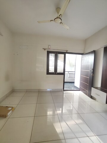 Room in 1 BHK Builder Floor at Hsr Layout – for Rent