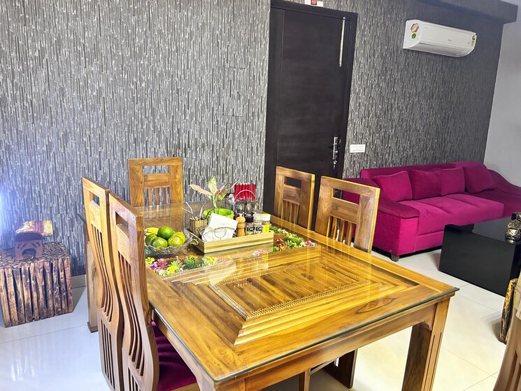 Dinning Area, motia-royal-citi-apartments 3 Bedroom 1910 Sq.Ft. Apartment In Ghazipur Zirakpur 9163599
