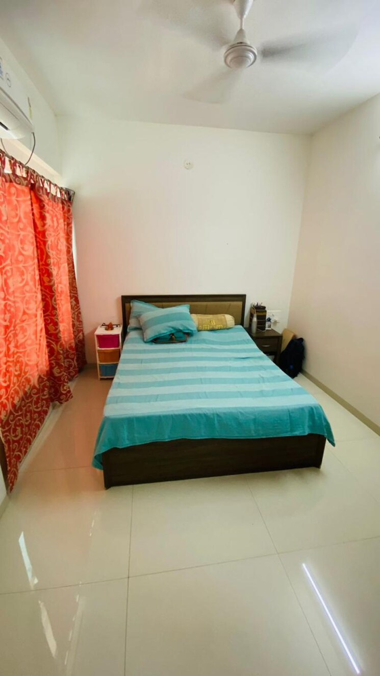 Bedroom, romell-aether 2 Bedroom 709 Sq.Ft. Apartment In Goregaon East Mumbai 9163606