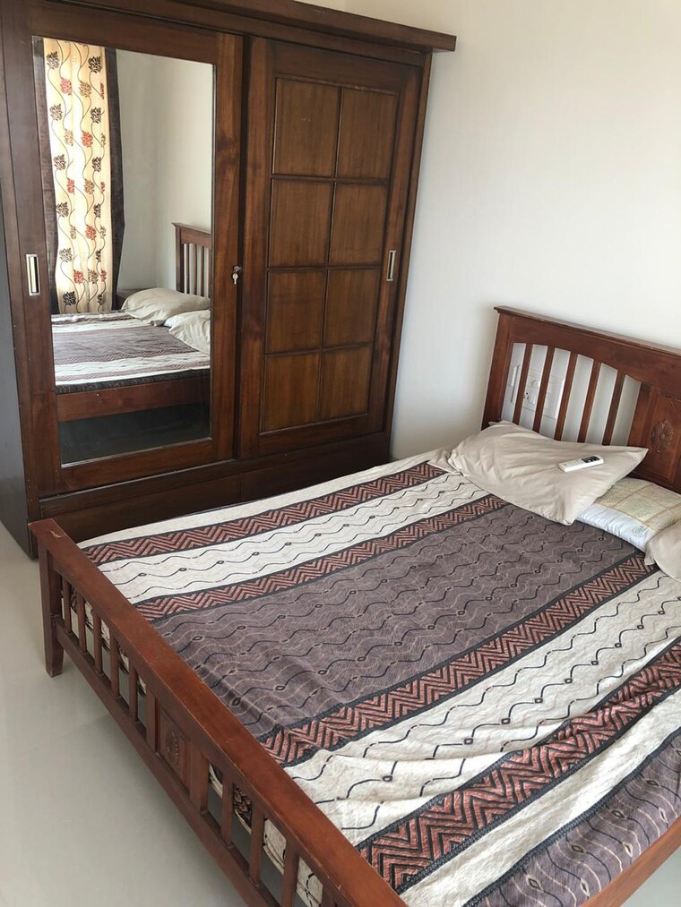 Bedroom, romell-aether 2 Bedroom 709 Sq.Ft. Apartment In Goregaon East Mumbai 9163606