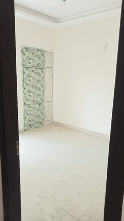 3 BHK + Servant Room Apartment For Sale in Prateek Edifice