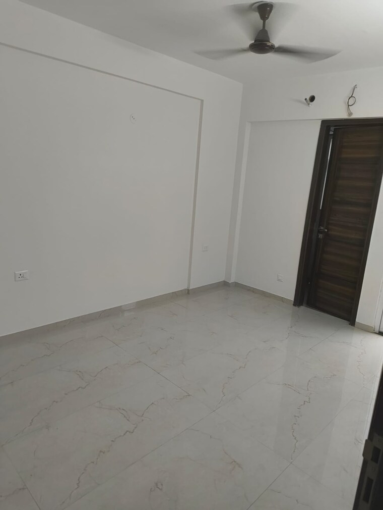 Room, smart-world-gems 3.5 Bedroom 1620 Sq.Ft. Builder Floor In Sector 89 Gurgaon 9163631