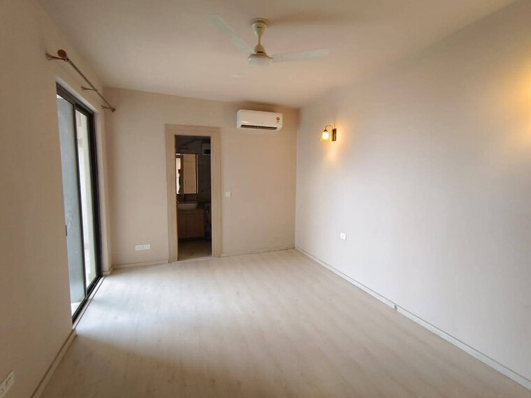 Room, m3m-heights 3 Bedroom 1828 Sq.Ft. Apartment In Sector 65 Gurgaon 9163674