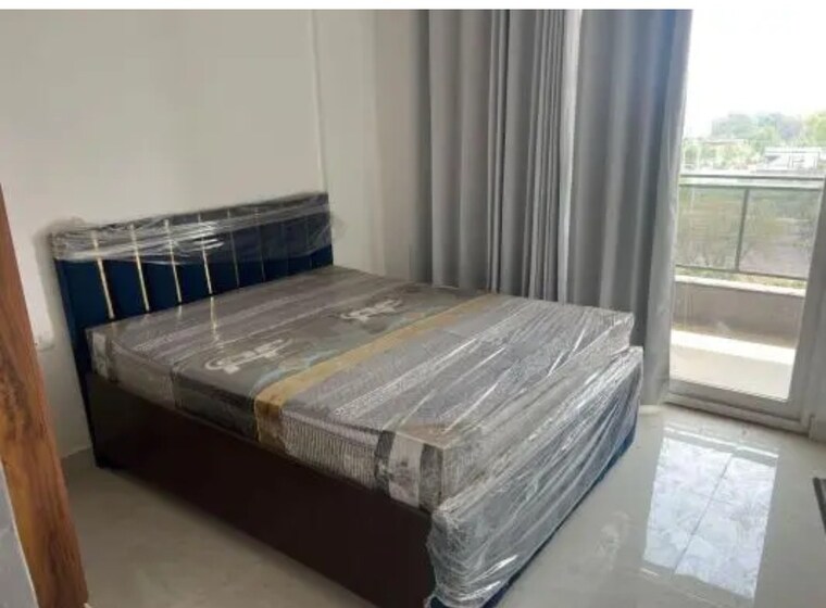 Bedroom, viridian-plaza-106-phase-2 2 Bedroom 1000 Sq.Ft. Apartment In Sector 106 Gurgaon 9163677