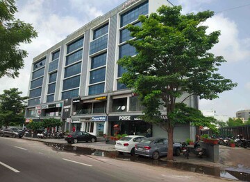  Office Space For Rent in Thaltej Shilaj Road