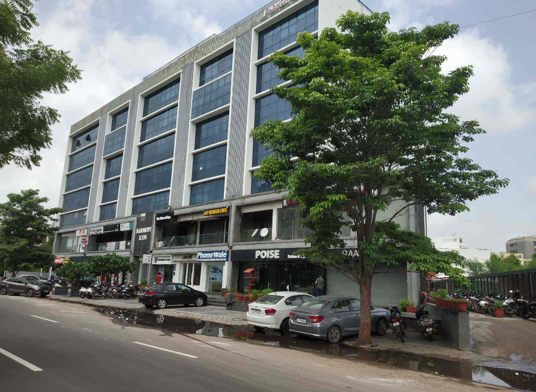 Office Space For Rent in Flat For Rent 