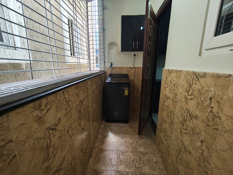 Balcony, hi tech city 2 Bedroom 1200 Sq.Ft. Builder Floor In Hi Tech City Hyderabad 9163743