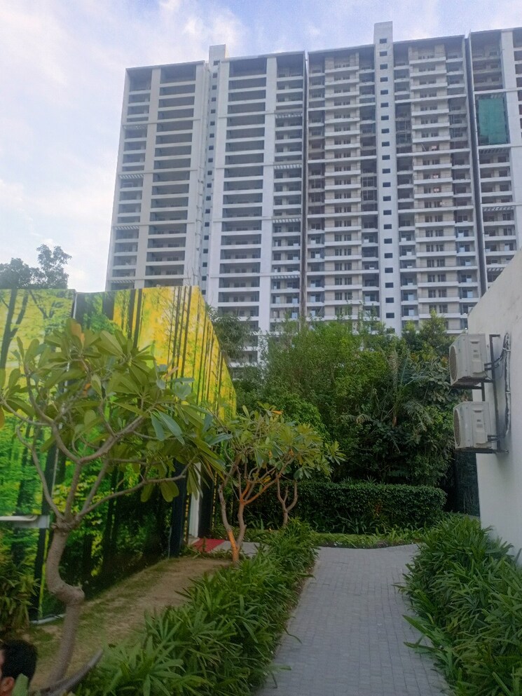 Exterior View, godrej-woods 3 Bedroom 1614 Sq.Ft. Apartment In Sector 43 Noida 9163748