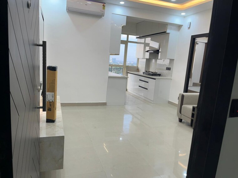 Team Area, suncity-avenue-76 2 Bedroom 583 Sq.Ft. Apartment In Sector 76 Gurgaon 9163770