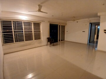 Room in 3 BHK Apartment at Pharande Puneville, Punawale – for Rent