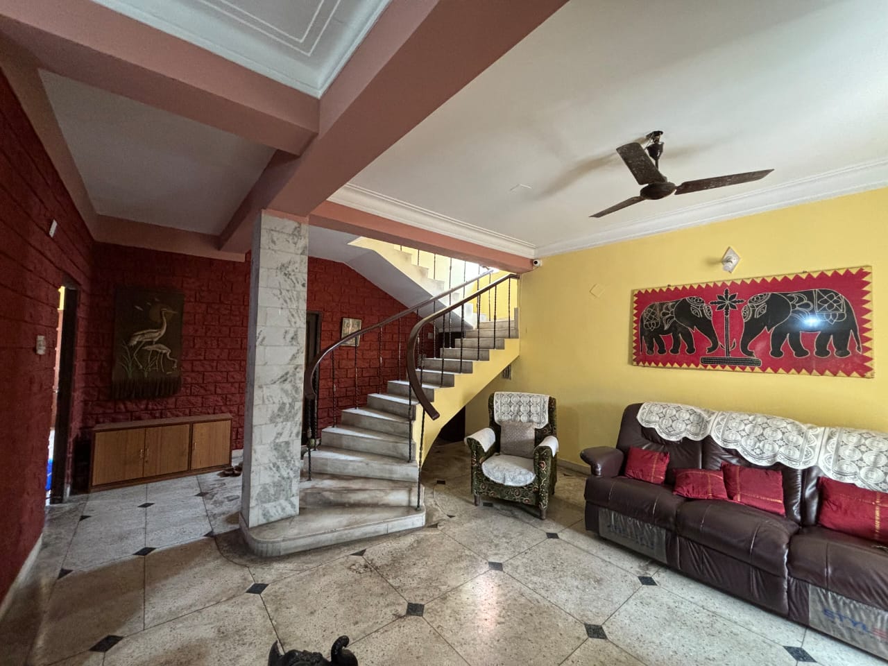 5 BHK + Servant Room Independent House For Sale in Parnasree Pally