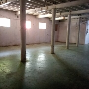 Room in  Warehouse at Unnat Nagar CHS, Goregaon West – for Rent