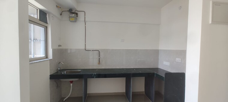 Kitchen, godrej-nirvaan 2 Bedroom 591 Sq.Ft. Apartment In Themghar Thane 9163798