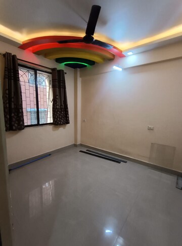 Room in 2 BHK Apartment at Kopar Khairane – for Rent
