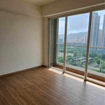 Room in 1 BHK Apartment at Indiabulls One Indiabulls, Subhash Nagar – for Rent
