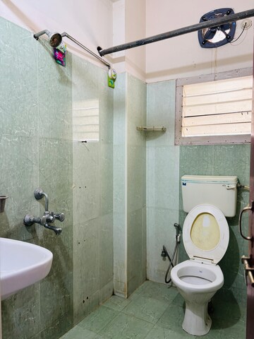 Bathroom in 3 BHK Builder Floor at Madhapur – for Rent