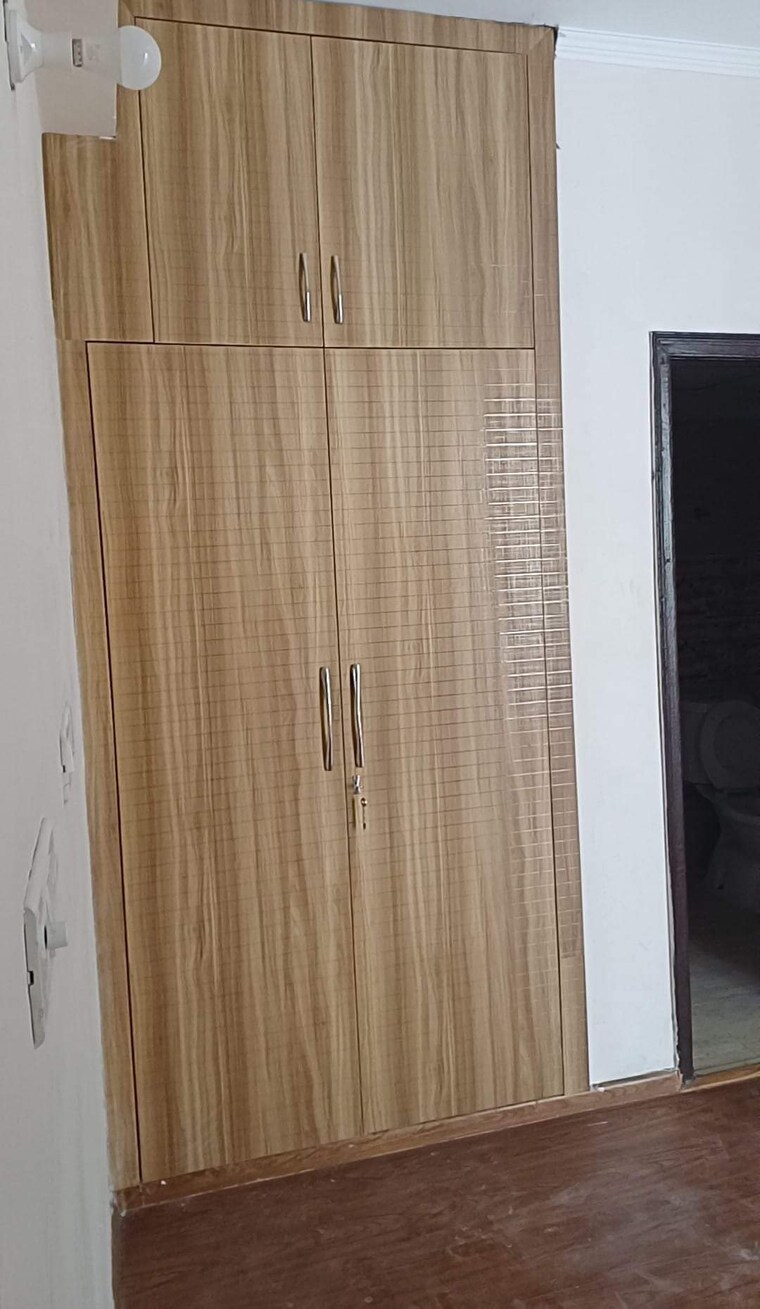 Bathroom, amrapali-golf-homes 3 Bedroom 1425 Sq.Ft. Apartment In Sector 4 Greater Noida Greater Noida 9163812