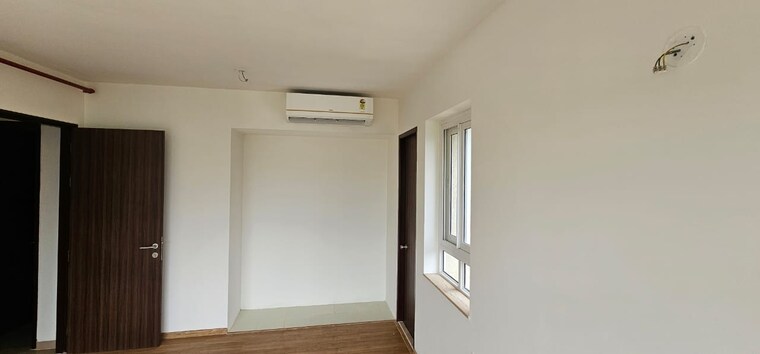 Room, indiabulls-one-indiabulls 2 Bedroom 806 Sq.Ft. Apartment In Pokhran Road No Two Thane 9163823