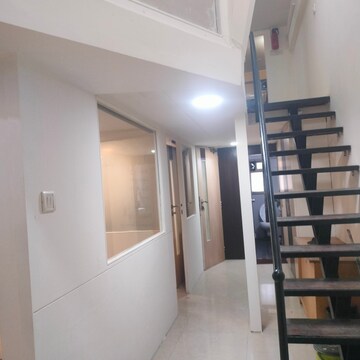  Office Space For Rent in Oberoi Chambers, Andheri West
