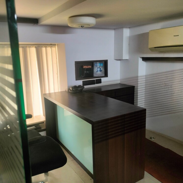 Kitchen, oberoi-chambers Commercial Office Space 800 Sq.Ft. In Andheri West Mumbai 9163831