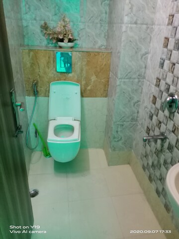 Bathroom in 1 RK Builder Floor at Vasant Kunj – for Rent