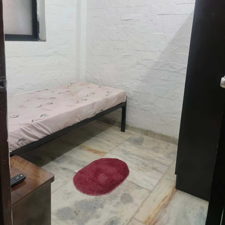 Room, airoli Pg For Boys & Girls In Airoli 9163891