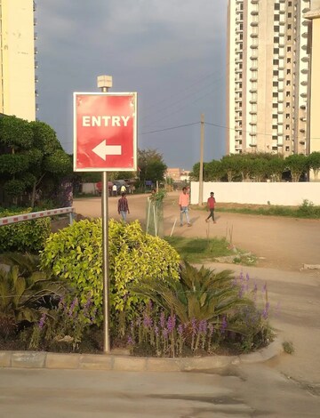 2.5 BHK Apartment – Garden View at Imperia Esfera, Sector 37c - for Sale
