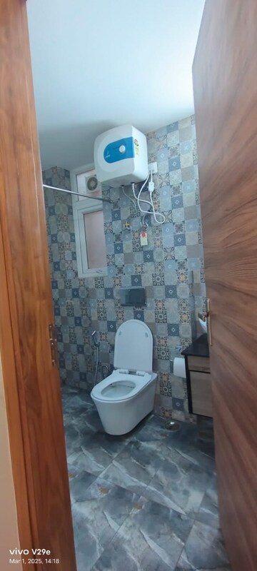 Bathroom in 4 BHK Builder Floor at Unitech Woodstock Floors, Sector 50 – for Rent