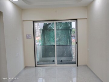 Room in 1 BHK Apartment at Nalasopara West – for Sale