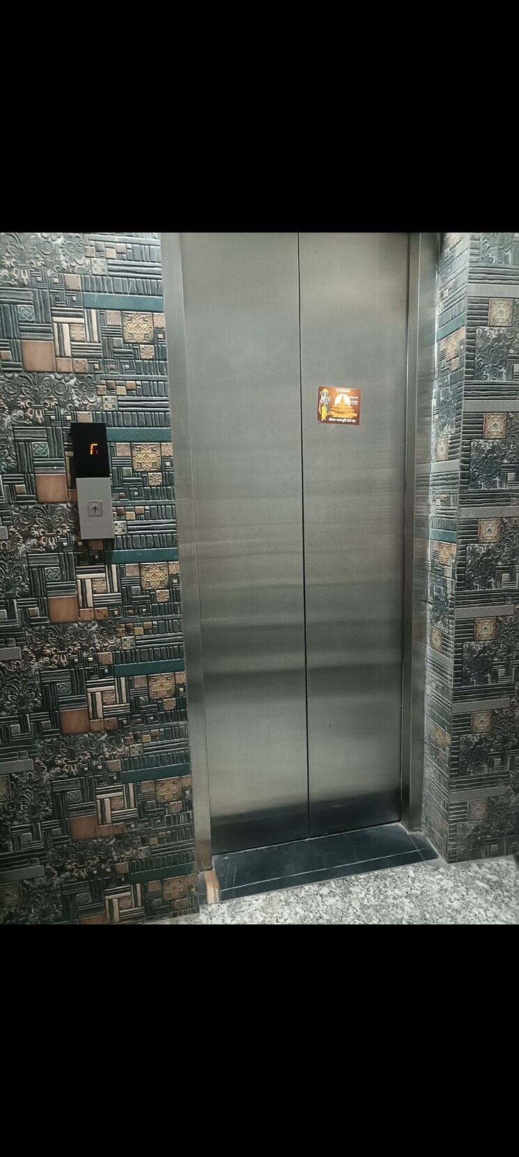 undefined, east delhi 2.5 Bedroom 850 Sq.Ft. Builder Floor In East Delhi Delhi 9163979