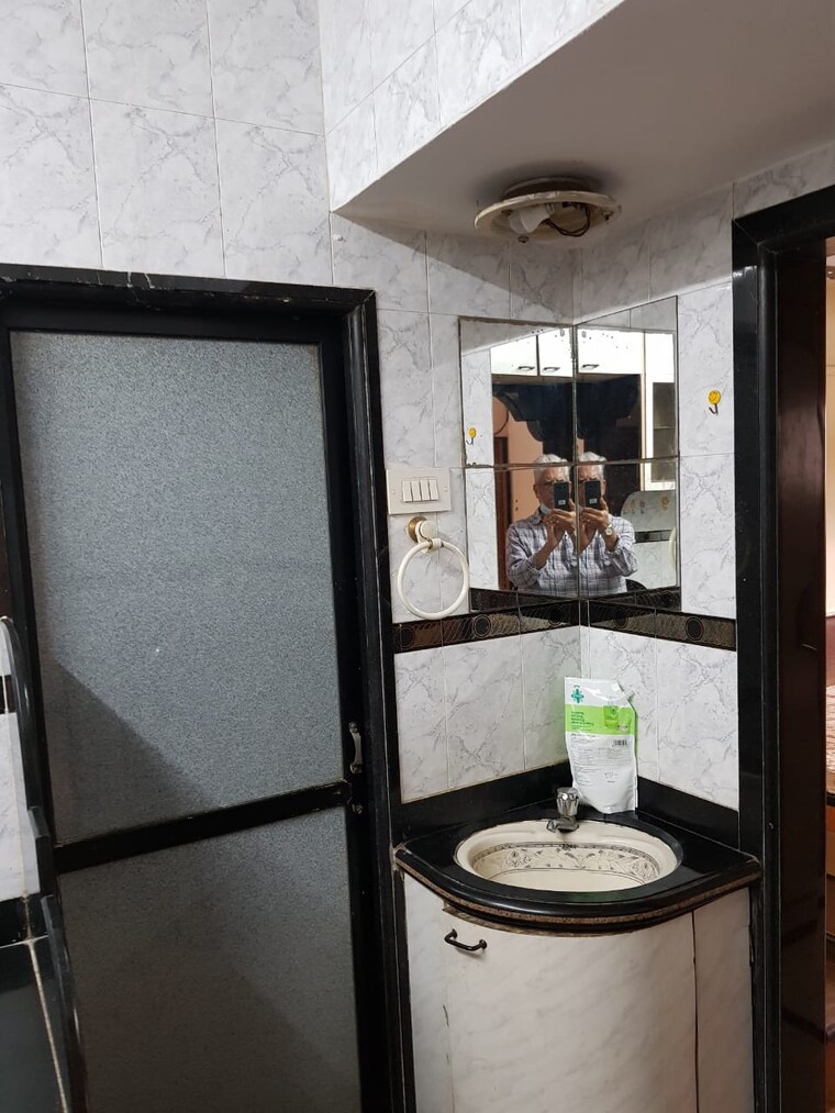 Kitchen, andheri west 1 Bedroom 450 Sq.Ft. Apartment In Andheri West Mumbai 9163996