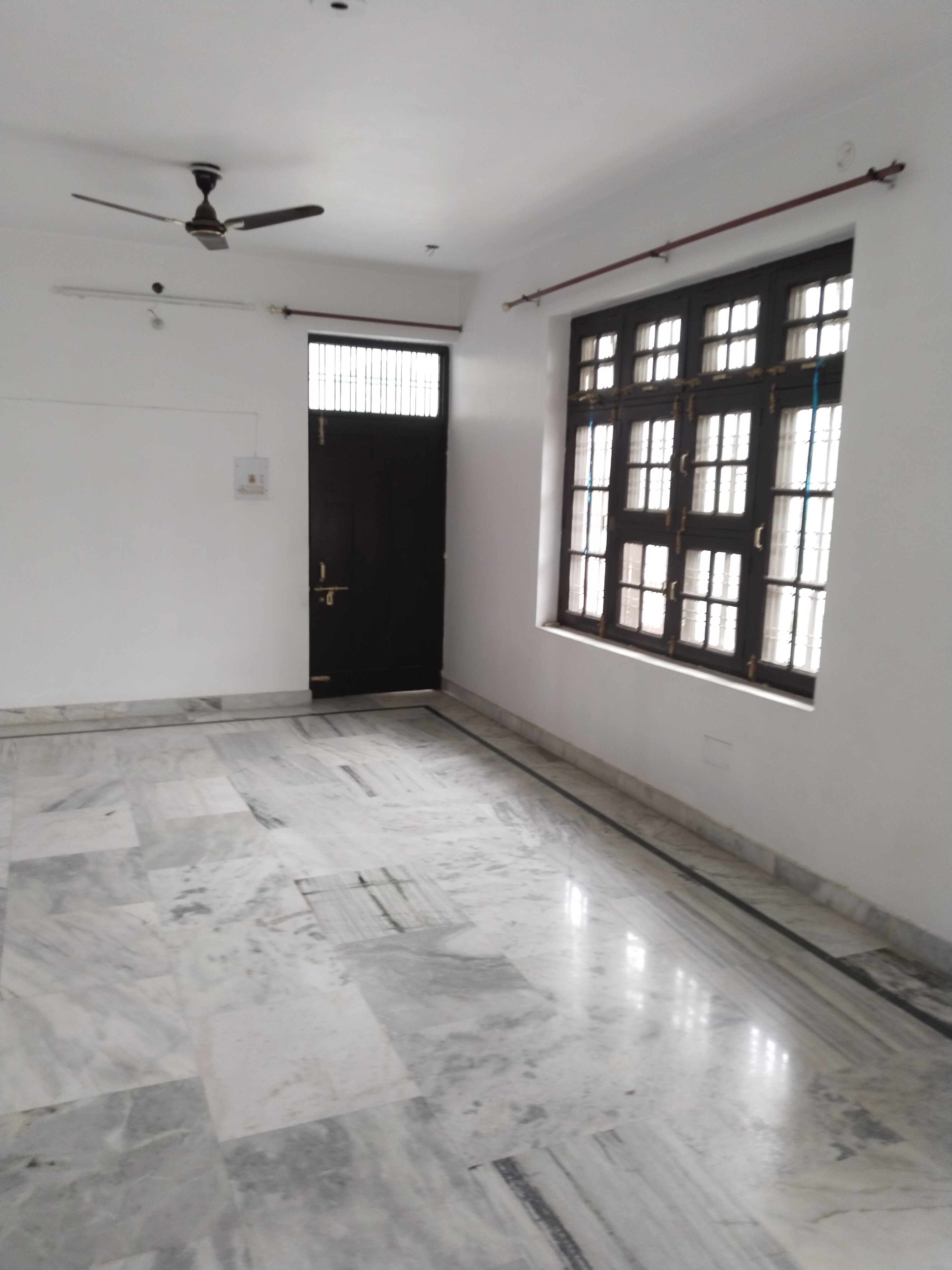 2.5 BHK + Pooja Room Builder Floor For Rent in Lucknow 
