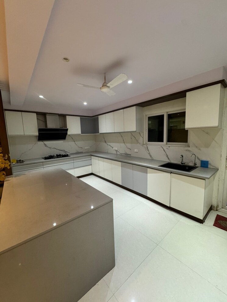 Kitchen, poulomi-90 3 Bedroom 3255 Sq.Ft. Apartment In Kokapet Hyderabad 9164016