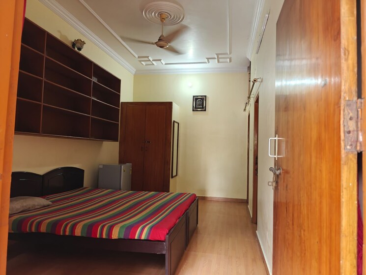 Bedroom, gomti nagar 1 RK 500 Sq.Ft. Builder Floor In Gomti Nagar Lucknow 9164014