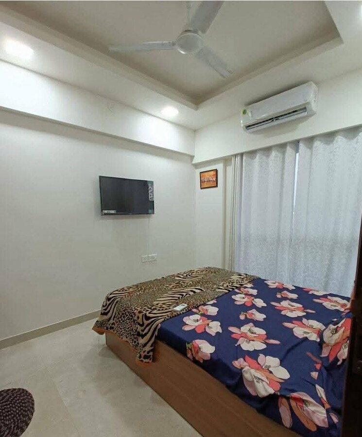 Bedroom, andheri west 1 Bedroom 400 Sq.Ft. Apartment In Andheri West Mumbai 9164020