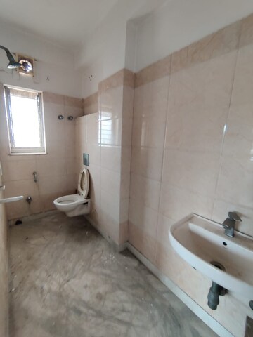 Bathroom in 3 BHK Apartment at New Alipore – for Rent