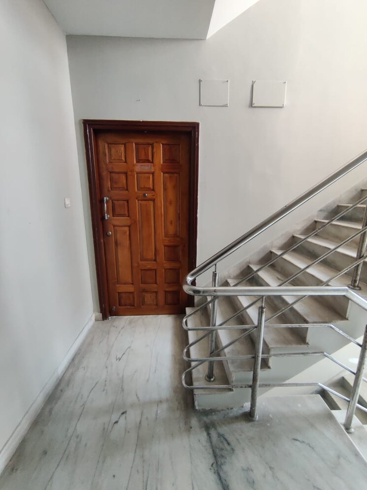 undefined, new alipore 3 Bedroom 1150 Sq.Ft. Apartment In New Alipore Kolkata 9164036