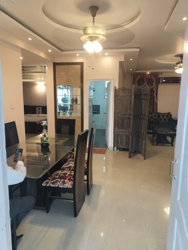 Living Room, gomti nagar 3 Bedroom 2500 Sq.Ft. Builder Floor In Gomti Nagar Lucknow 9164035