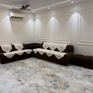 Living Room in 3 BHK Apartment at Lajpat Nagar – for Rent