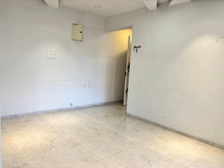 Room, andheri west 3 Bedroom 1200 Sq.Ft. Apartment In Andheri West Mumbai 9164070