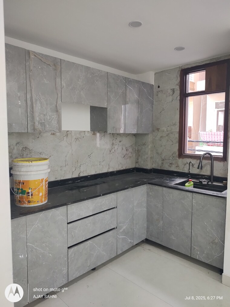 undefined, mehrauli 3 Bedroom 1200 Sq.Ft. Builder Floor In Mehrauli Delhi 9164081